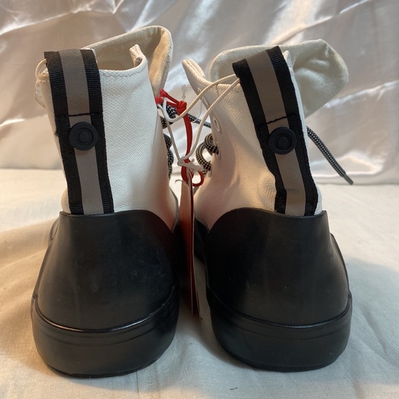 HUNTER Unisex White shoes men’s 7 women’s 9 new - Picture 3 of 4